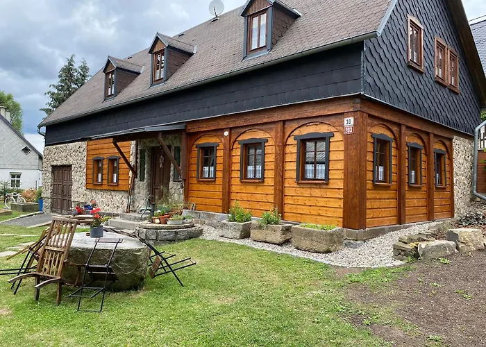 Chaloupka Kralovstvi *